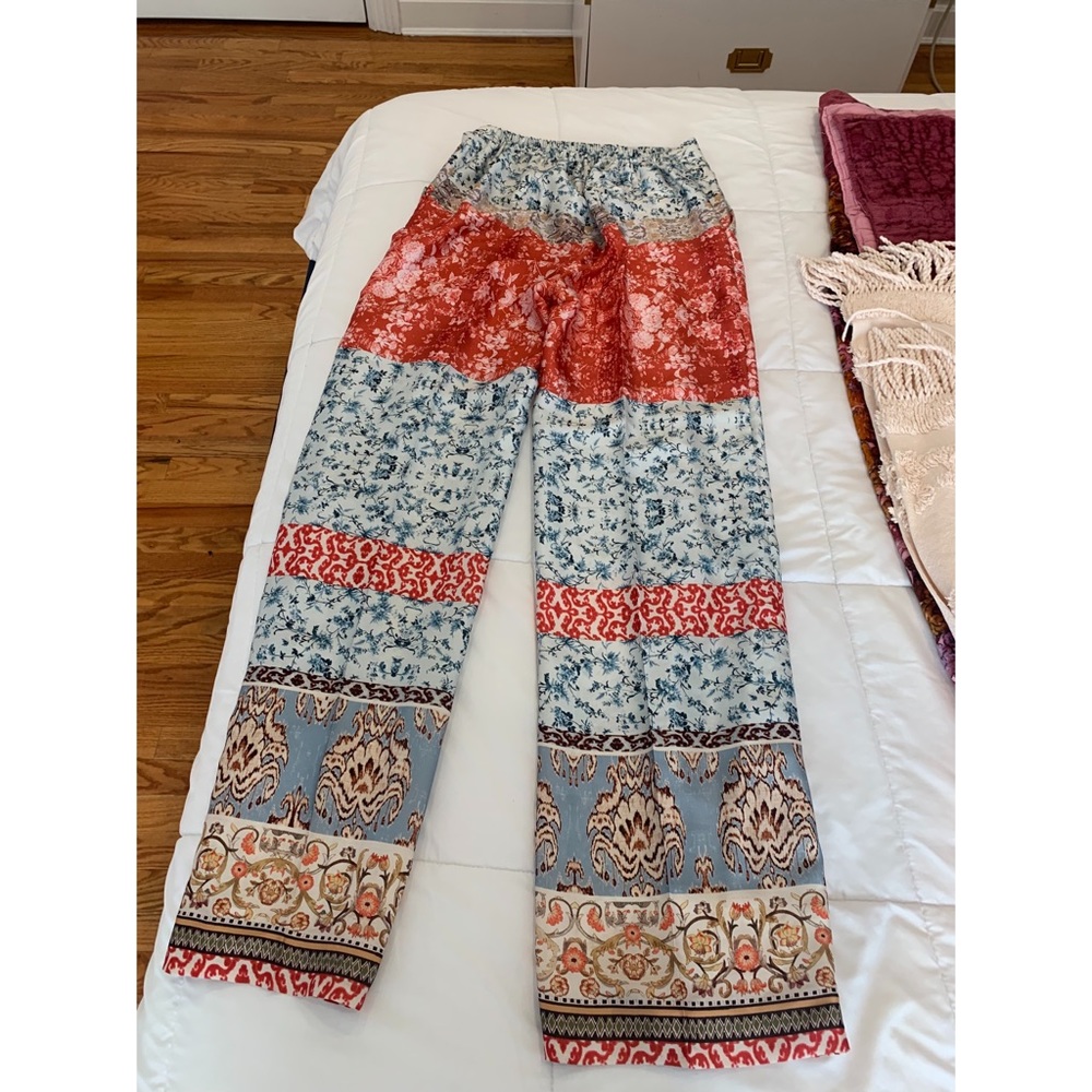 Flowy printed pants multicoloured